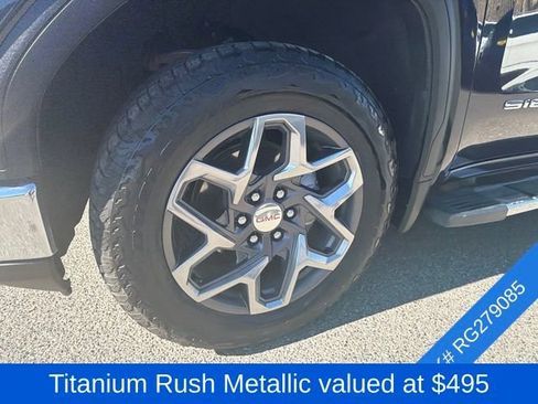 Used 2024 GMC Sierra 1500 SLT AWD/4WD image 4