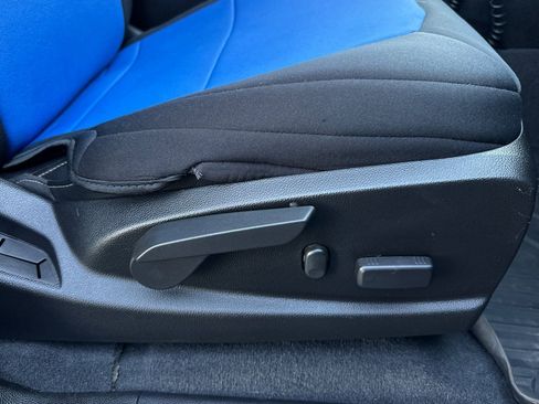 Used 2019 Chevrolet Colorado ZR2 image 21