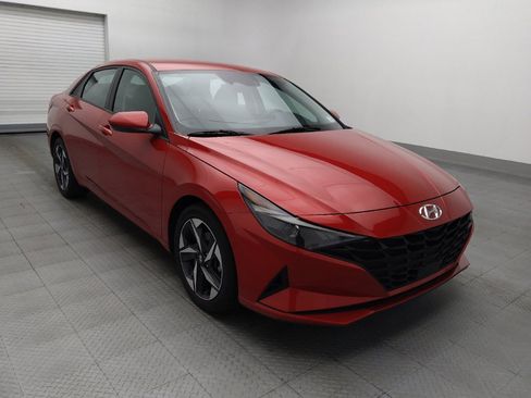Used 2023 Hyundai Elantra SEL w/ Convenience Package FWD image 13