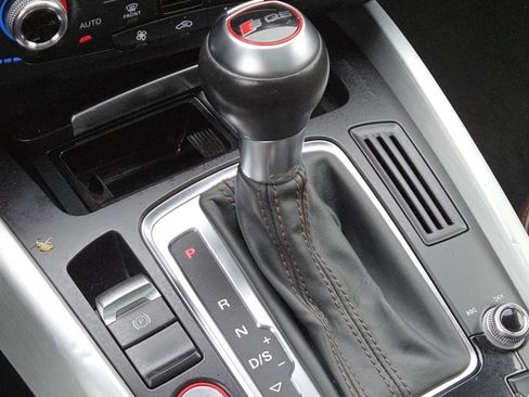 Used 2016 Audi SQ5 Premium Plus w/ Technology Package image 28