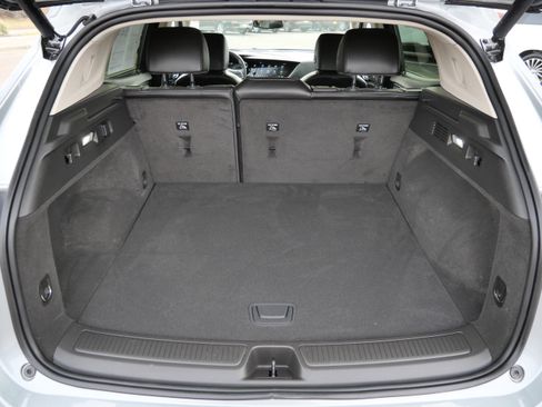 Used 2023 Buick Envision Essence image 18