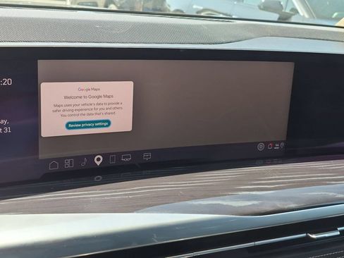 Certified 2025 Cadillac Escalade Sport AWD/4WD image 6