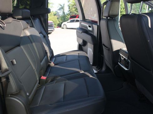 Used 2025 GMC Sierra 2500 Denali w/ Denali Reserve Package AWD/4WD image 35