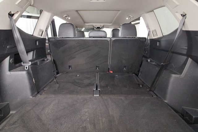Used 2024 Volkswagen Atlas SEL Premium R-Line AWD/4WD image 23