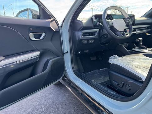 New 2026 Kia K4 GT-Line image 10