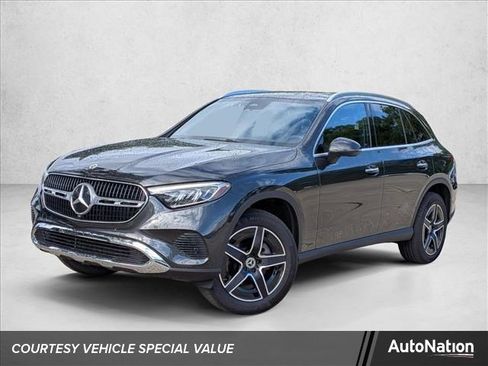 Certified 2026 Mercedes-Benz GLC 300 image 1