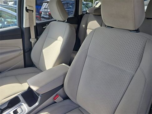 Used 2018 Ford Escape SE image 18