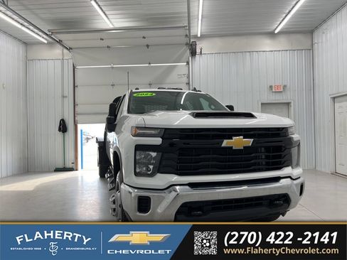 Used 2024 Chevrolet Silverado 3500 W/T w/ WT Convenience Package AWD/4WD image 1