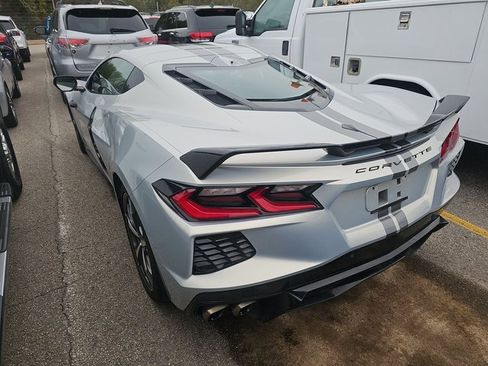 Used 2021 Chevrolet Corvette Stingray Premium Cpe w/ Z51 Performance Package image 4