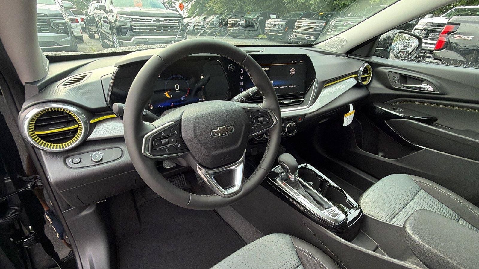 New 2026 Chevrolet Trax LT w/ Driver Confidence Package FWD image 3