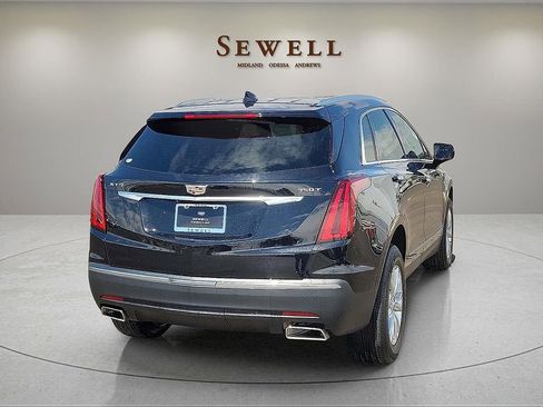 Certified 2023 Cadillac XT5 Luxury w/ LPO, Floor Liner Package FWD image 5