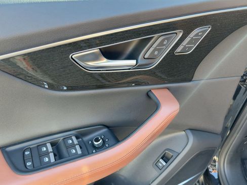 Used 2021 Audi Q7 3.0T Premium Plus w/ Executive Package image 13