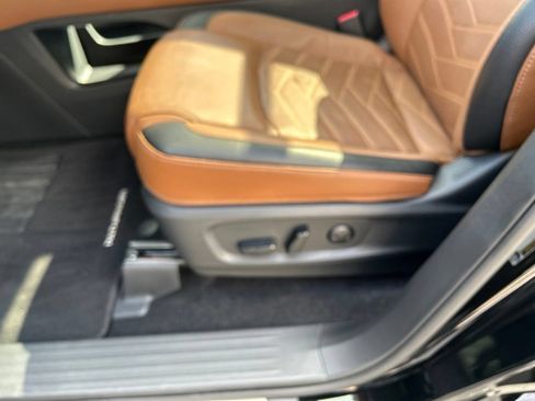 Certified 2025 Nissan Pathfinder Platinum w/ Cargo Package FWD image 25
