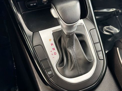 Used 2023 Kia Forte GT-Line w/ GT-Line Premium Package image 18