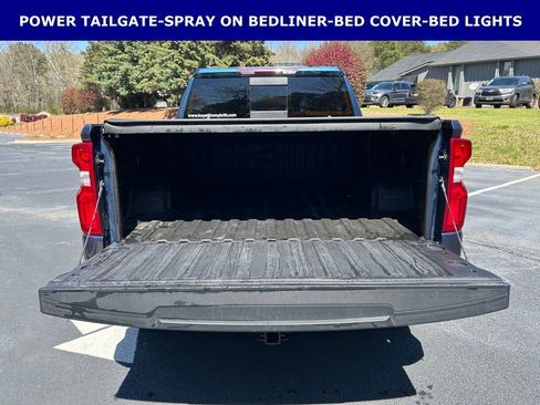 Used 2020 Chevrolet Silverado 1500 LTZ w/ LTZ Convenience Package image 11