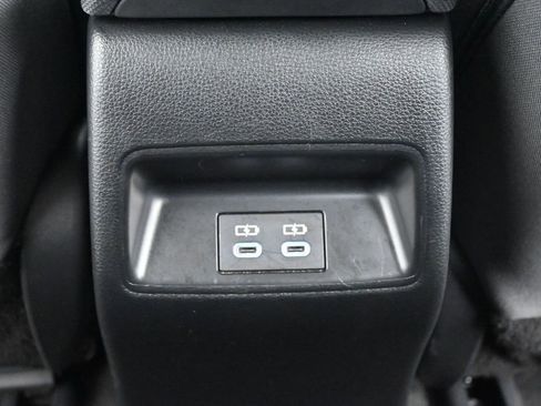 Used 2023 Toyota Corolla LE FWD image 19