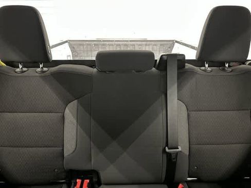 Used 2024 Chevrolet Silverado 1500 LT RWD image 14