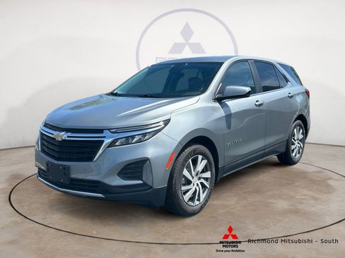 Used 2023 Chevrolet Equinox LT image 7