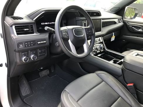 Used 2024 GMC Yukon Denali w/ Max Trailering Package image 27