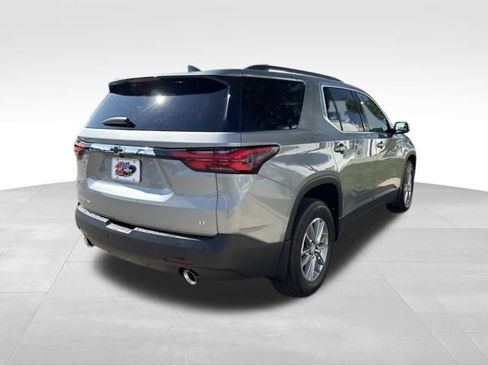 Used 2023 Chevrolet Traverse LT AWD/4WD image 7