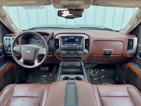 Used 2015 Chevrolet Silverado 2500 High Country w/ Duramax Plus Package AWD/4WD image 34