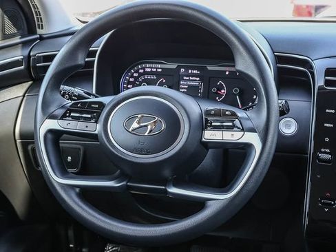 Certified 2024 Hyundai Tucson SEL FWD image 16