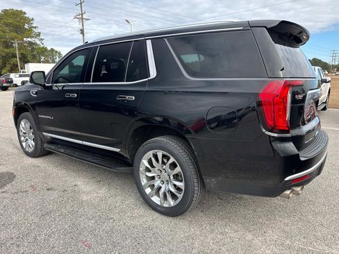 Used 2021 GMC Yukon Denali image 6