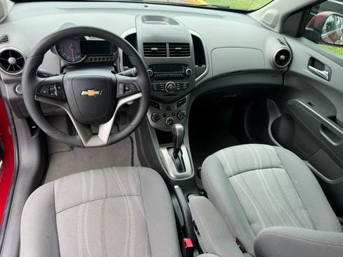 Used 2012 Chevrolet Sonic LT FWD image 9