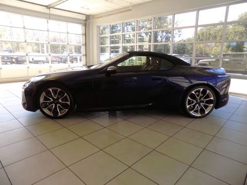 Used 2021 Lexus LC 500 Convertible image 47