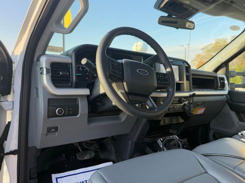 New 2025 Ford F450 XL w/ XL Chrome Package image 28