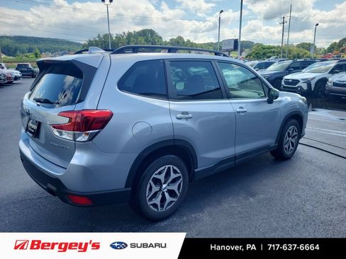 Certified 2023 Subaru Forester Premium AWD/4WD image 5