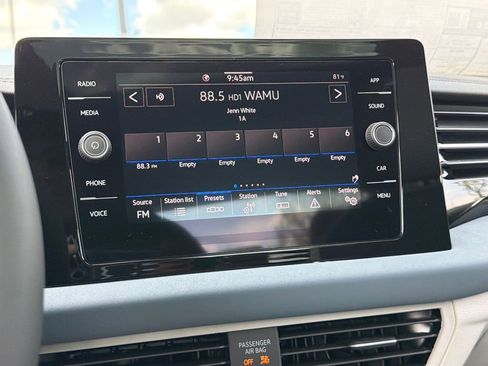 New 2026 Volkswagen Jetta SE FWD image 20