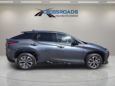 Used 2024 Lexus RZ 450e Premium w/ Technology Package image 16