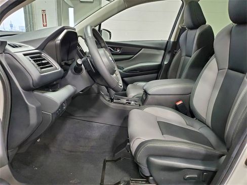 Used 2025 Subaru Ascent Onyx Edition image 10