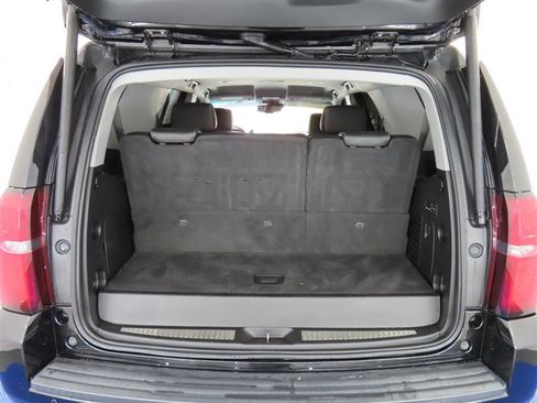 Used 2020 Chevrolet Tahoe Premier w/ RST 6.2L Performance Edition image 12