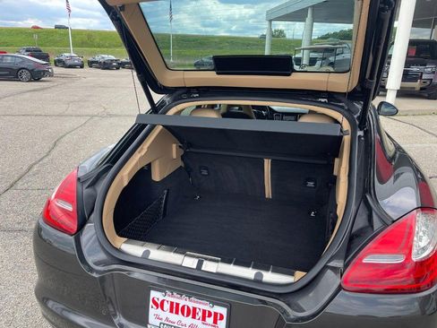 Used 2013 Porsche Panamera 4 Platinum Edition image 18