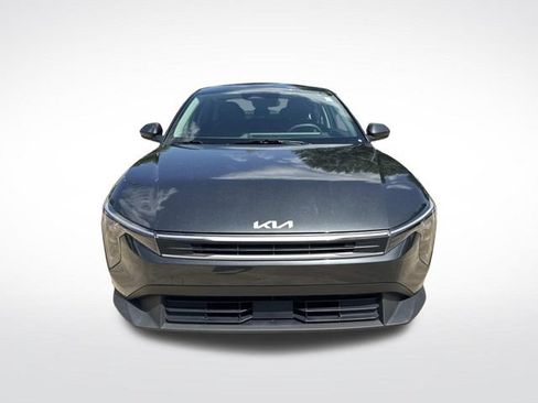 Used 2025 Kia K4 FWD image 2