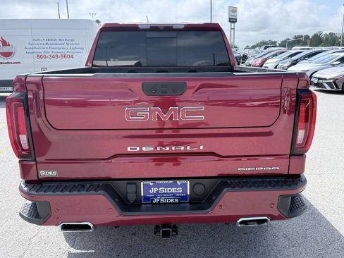 Used 2023 GMC Sierra 1500 Denali w/ Denali Carbonpro Edition AWD/4WD image 6