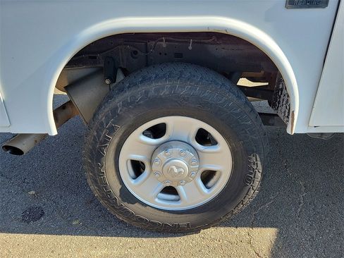 Used 2022 RAM 2500 Tradesman image 7