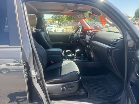 Used 2024 Toyota 4Runner TRD Off-Road Premium w/ Off Road Premium Plus Package image 15