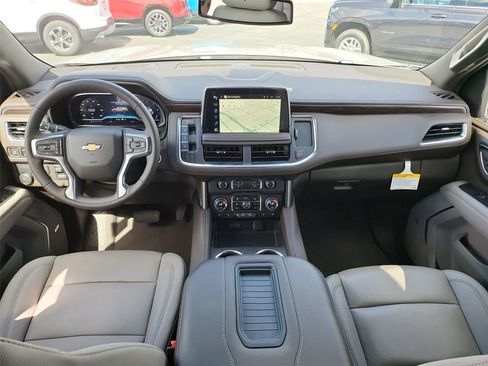 Used 2024 Chevrolet Tahoe LT w/ Luxury Package RWD image 12