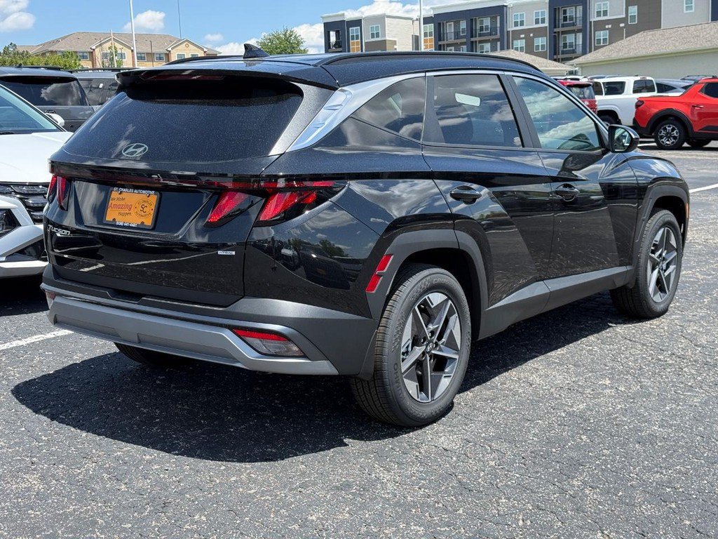 Used 2026 Hyundai Tucson SEL Plus AWD/4WD image 3
