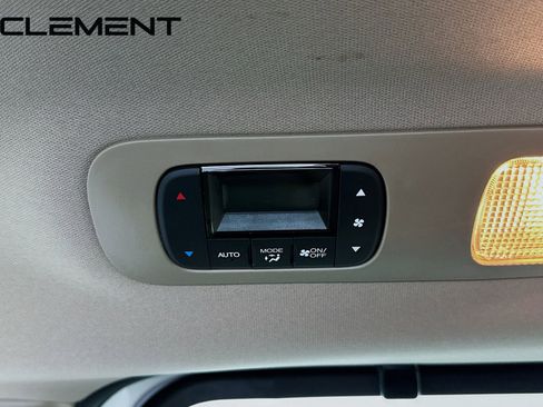 Used 2024 Honda Odyssey Elite image 34