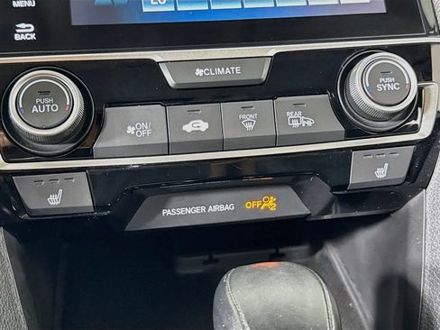 Used 2018 Honda Civic Touring image 15