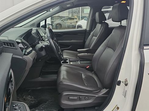 Used 2019 Honda Odyssey Elite image 4