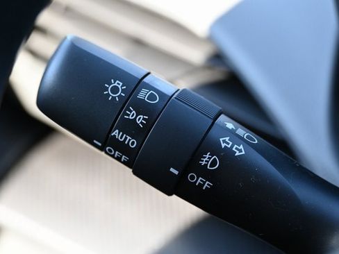 New 2026 Subaru Crosstrek 2.5i Premium image 31