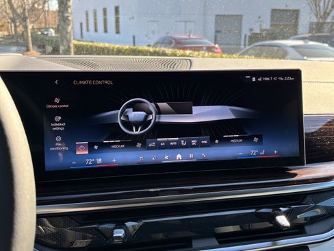 Used 2026 BMW X5 xDrive40i image 32