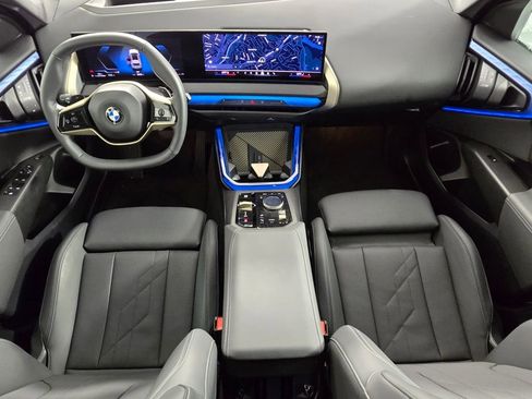 Used 2025 BMW X3 xDrive30i w/ Premium Package image 18