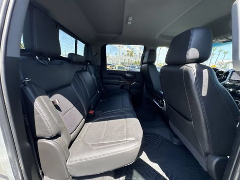 Used 2022 GMC Sierra 2500 SLT w/ SLT Premium Package AWD/4WD image 28