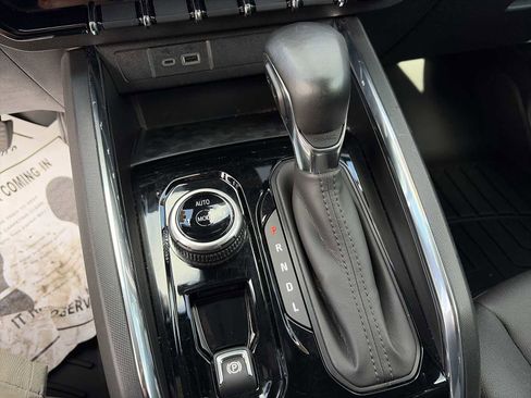 Used 2023 GMC Canyon Elevation w/ Elevation Premium Package image 20